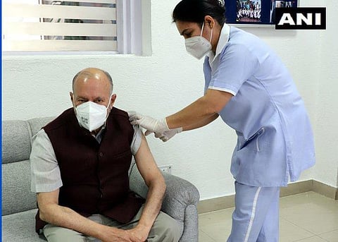 Delhi L-G Anil Baijal gets first dose of Covid-19 vaccine. (Photo | ANI)