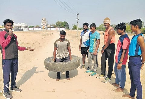 K Ananth Kumar Reddy using used tyres.