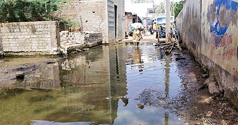How did public toilet in Madurai lead to a nightmare for city's sanitation staff?