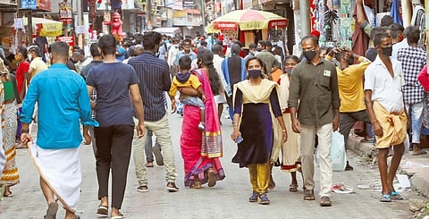 Though the state is witnessing a spike in Covid 19 cases, the Ernakulam Broadway market continues to see a heavy rush | Arun Angela