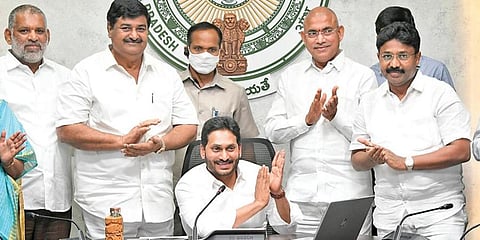 CM Jagan Mohan Reddy releases Rs 671 cr under Vidya Deevena. (Photo | EPS)