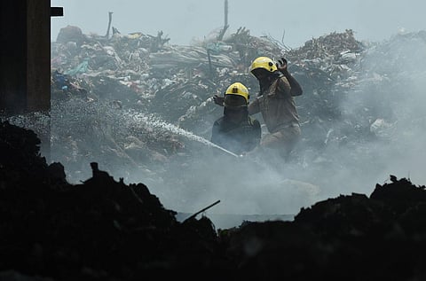Pallavaram residents woke up to toxic fumes after garbage in the transfer station there, located along the 200-feet radial road, caught fire (Photo | Ashwin Prasath, EPS)