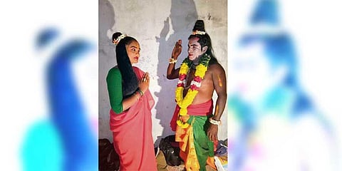 Folk artistes in depths of despair