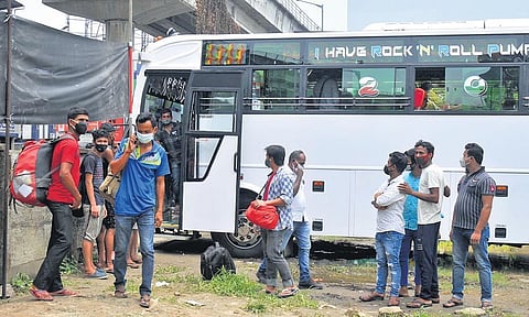 Covid vaccination: Technical glitches mar online registration