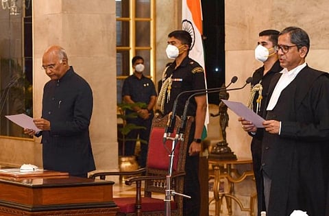 President Ram Nath Kovind administers the oath of office to Justice Nuthalapati Venkata Ramana, after he was appointed as the 48th Chief Justice of India (CJI) at Rashtrapati Bhavan. (Photo | PTI)