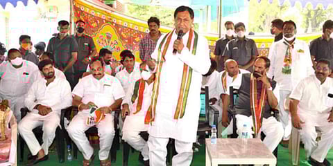 K Jana Reddy, Congress candidate for Nagarjuna Sagar byelection addresses a public meeting in Thummadam village of Nidamanur mandal. (Photo| EPS)