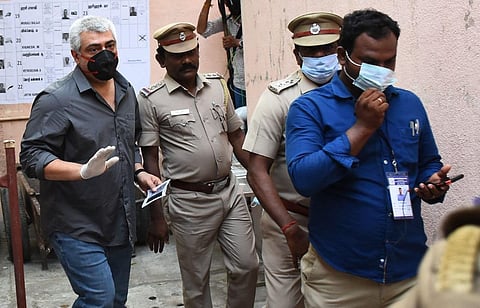 Actor Ajith coming to cast his vote at Tiruvanmaiyur government high school in Chennai. (Photo | Ashwin Prasanth, EPS)