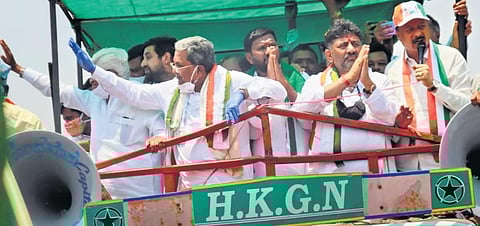 Siddaramaiah and DK Shivakumar campaign for party candidate Basanagouda Patil Turvihal at Maski ahead of the bypolls, on Monday