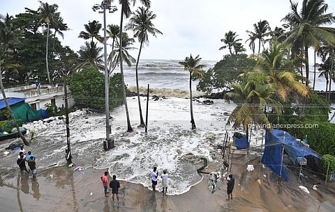 India Meteorological Department has issued a red alert in nine districts in Kerala on Saturday. (Photo | Albin Mathew, EPS)