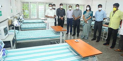 Ernakulam MP Hibi Eden visiting Aster Geojit field hospital on Tuesday. (Photo | Express)