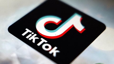 Tik Tok.