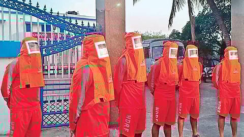 A team of NDRF at Paradip | Express