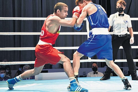 Simranjit shows mettle, all women set for medals