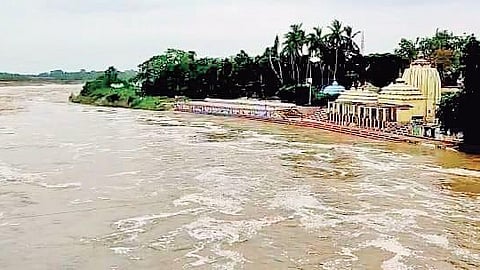 A swollen Baitarani river in Jajpur