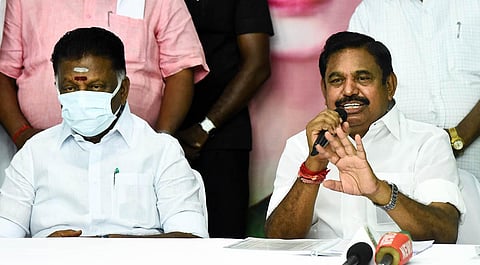 Edappadi K Palaniswami and O Panneerselvam. (Photo | Ashwin Prasath, EPS)