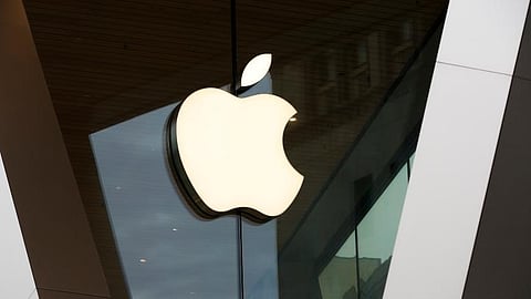 Apple logo used for representative purpose.