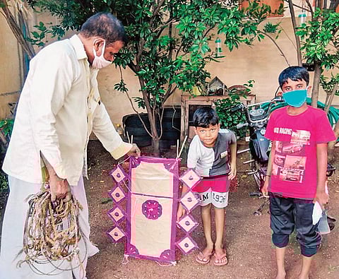 Bamboo kites take to the skies again