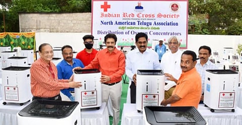 Principal Secretary (Transport) MT Krishna Babu hands over O2 concentrators to Red Cross | EPS