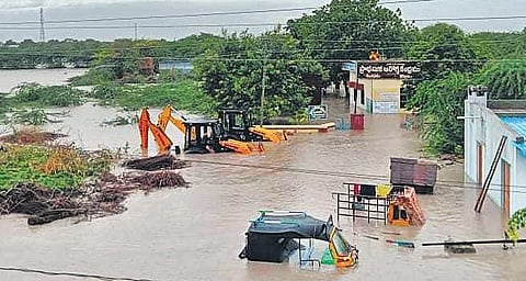 Mantralayam town submerged after heavy rains on Sunday | EXPRESS
