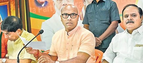 FILE | BJP leader and Nizamabad MP D Arvind speaks during a press conference in Hyderabad. (Photo | Vinay Madapu, EPS)