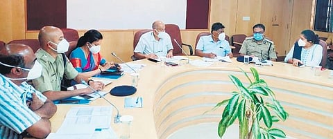 Chief Secretary P Ravi Kumar at a meeting with warring IAS officers Shilpa Nag and Rohini Sindhuri and district officials in Mysuru on Friday | Express