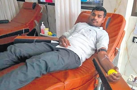 Gandu Siva who undertook a 2,350 km walkathon to promote awareness on blood donation among people | Express