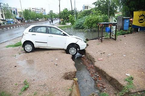 Rescue forces of the GWMC and the state's Disaster Response Force rushed to flooded areas of the city to help people through the misery. (Photo | EPS)