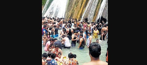 Pictures and videos of tourists from the Mall Road in Nainital and Kempty Falls in Mussoorie had gone viral on Twitter and Facebook.