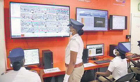 Police personnel monitoring traffic at Upgraded Automated Traffic Regulations Observation Zone Control Room at Anna Nagar on Thursday | R Satish Babu