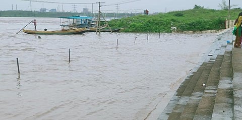 Flood situation in Godavari river at Bhadrachalam. (File photo | Express)