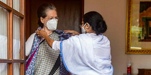 West Bengal CM Mamata Banerjee meets Congress Interim President Sonia Gandhi in New Delhi. (Photo | PTI)