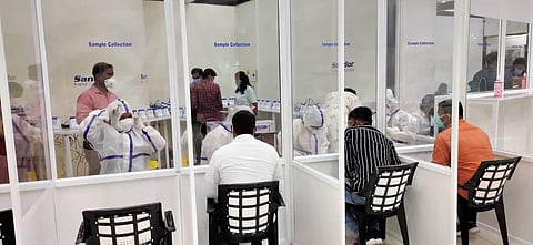 International departure passengers at Rapid PCR testing centre at Terminal-3 of Kochi airport. (Photo | EPS)