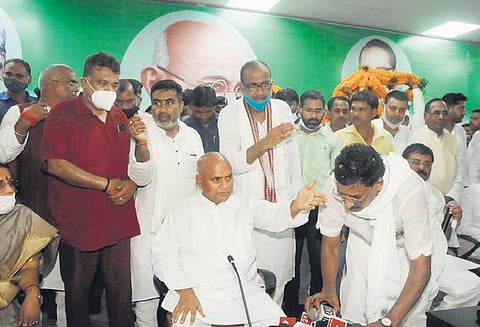 RCP Singh addresses the media in Patna | Ranjit K Dey