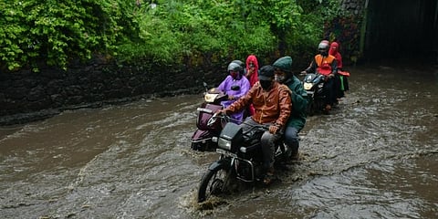 Incessant rains caused inconvenience to commuters. (Photo | Prasant Madugula, EPS)