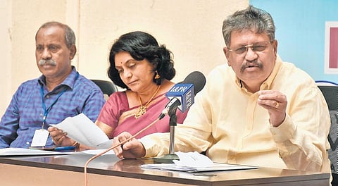 Dial 9150381111 if schools collect more fee