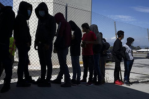 Several hundred migrants, including many children, headed north from near Mexico's border with Guatemala on Saturday (Photo | AP)