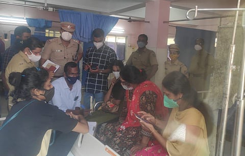 Police record statements of Rajalakshmi, daughter Aiswarya at the general hospital in Thiruvananthapuram. The two along with one Kausalya drugged and later robbed on the train. (Photo | BP Deepu, EPS)