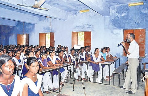 This AIIMS doctor takes free cancer care to his village in Bihar
