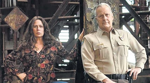 A still from American Rust starring Jeff Daniels (right) and Maura Tierney