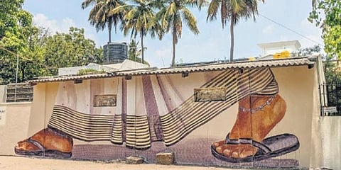 A mural by Geechu Galu.