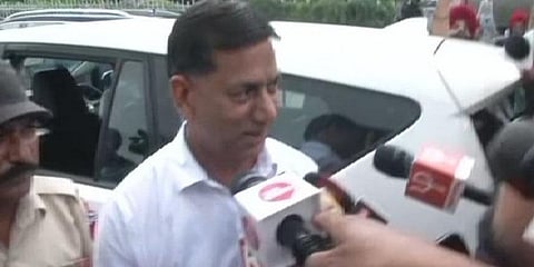 Punjab Congress working president Pawan Goel arrives at Navjot Singh Sidhu's residence. (Photo| ANI)