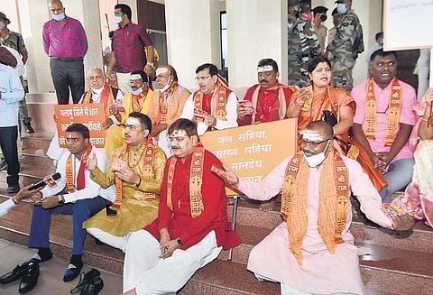 BJP legislators during their protest at the Jharkhand Assembly. (File Photo | PTI)