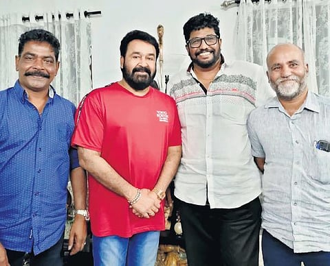 Mohanlal with Antony Perumbavoor and Shaji Kailas