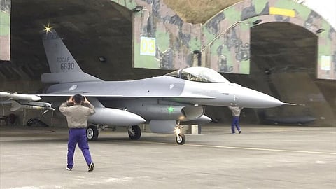 Taiwanese Air Force personnel scramble to take off in an F-16V fighter jet during a drill in Chiayi in southwestern Taiwan, Wednesday, Jan. 5, 2022. (Photo | AP)