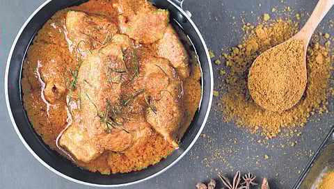 Natu Kodi Koora (Country chicken curry) (Representational Image)