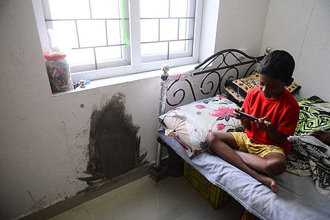 A damaged wall at KP Park tenements | Debadatta Mallick