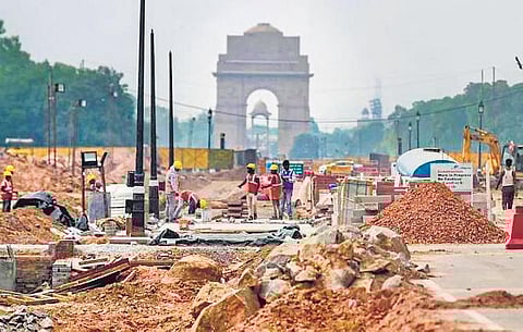 Workers at Central Vista construction site and a view of a night shelter in AIIMS where homeless are given care and place to sleep (Photo | Priyanshi Sharma, EPS)
