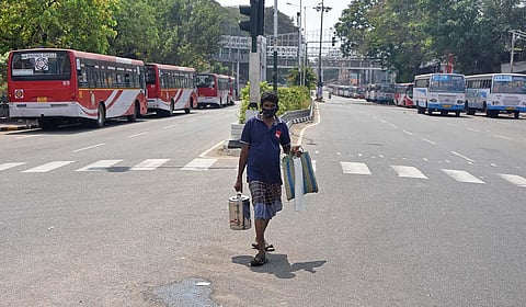 With Kerala reporting 45,136 new cases on Saturday the total number of affected people in the state rose to 55,74,702. (Photo | B P Deepu, EPS)