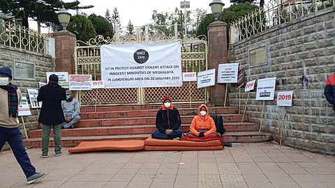 Couple protest against attacks on non-tribals in Meghalaya