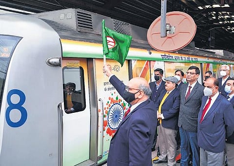 The specially decorated metro train was flagged off at Yamuna Bank on Blue Line.